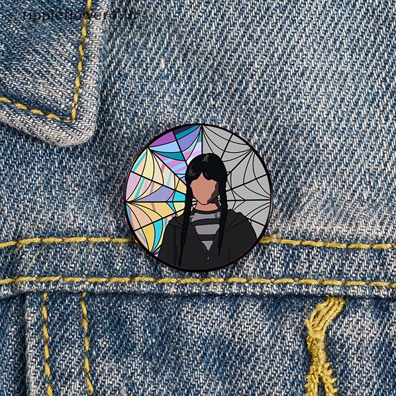 {rippleflower4.id} Rabu Adams Keluarga Bros Kartun Lencana Pin Custom Bros Baju Kerah Tas Ransel Lencana Pin Untuk Hadiah Penggemar Aksesoris~