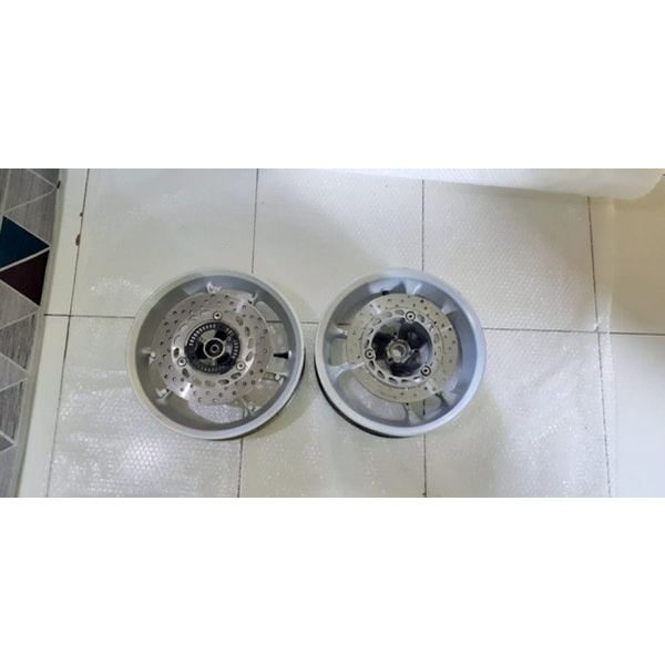 Velg velk pelek racing depan belakang Nmax 155 original copotan