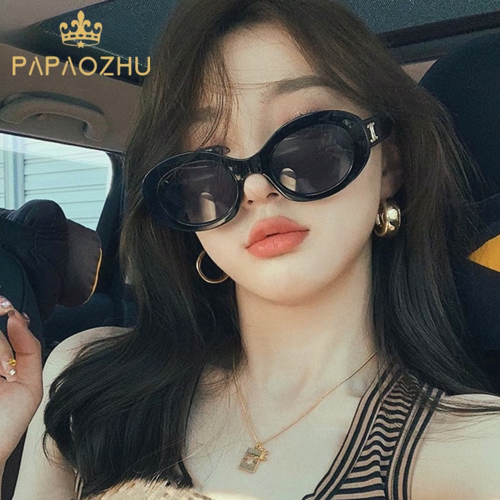 Papaozhu Chic Emas Triumphal Arch Oval Kacamata Hitam Untuk Wanita Perempuan Gaya Shades Fashion Liburan Kacamata UV400 Perlindungan Sunnies Eyeglasses