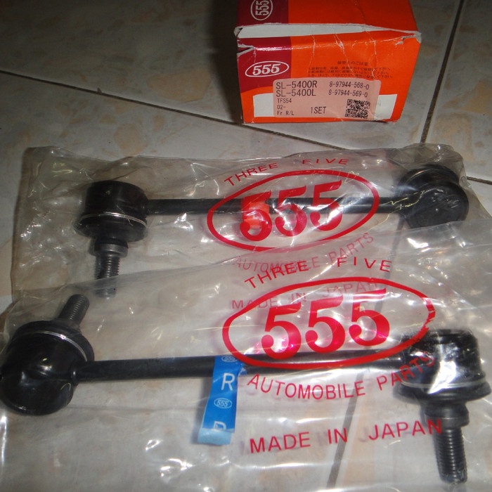 SPAREPART OTOMOTIF- Stabilizer Link Front Isuzu DMAX R/L 555 Japan -KOMPONEN AKSESORIS