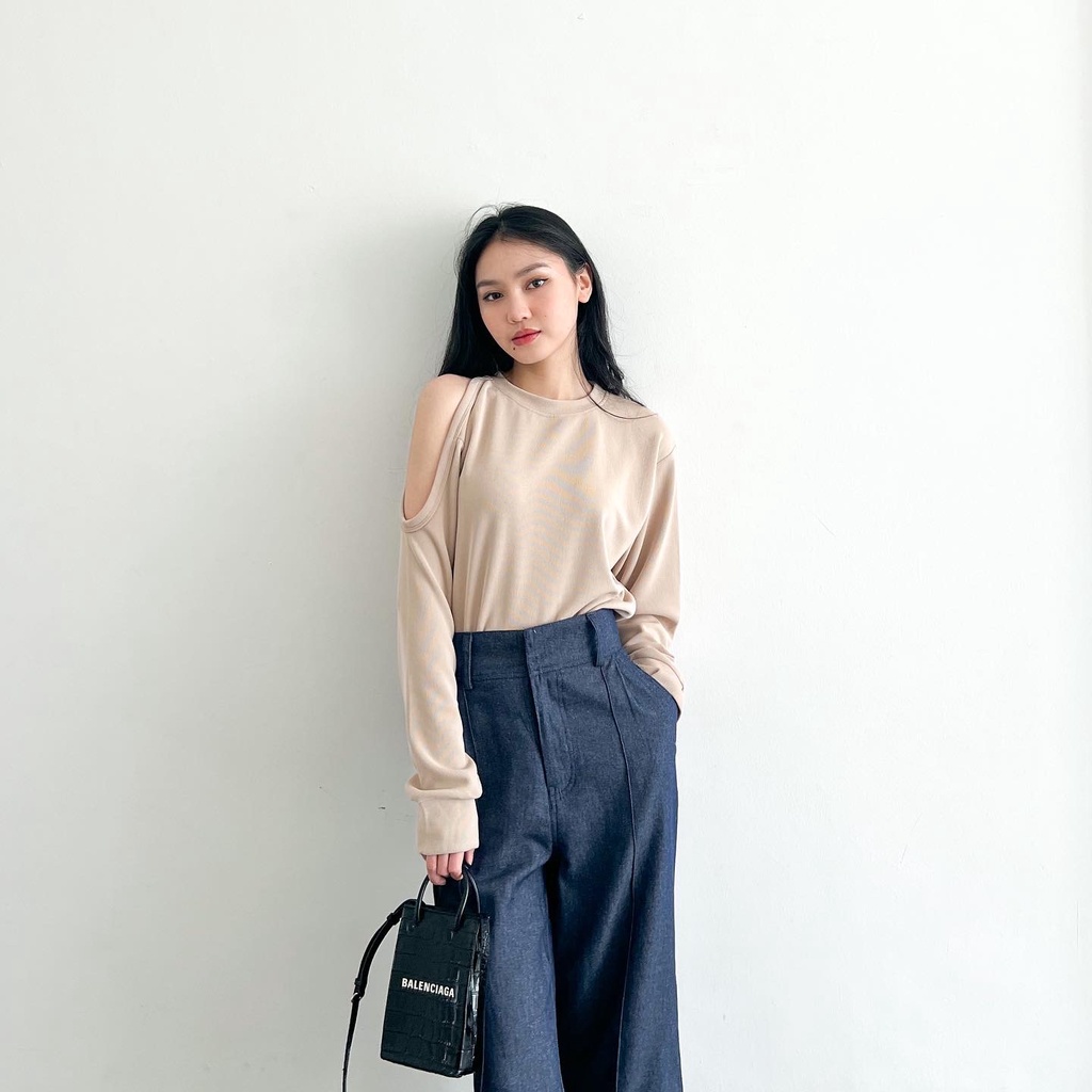 Beige Studio - Cady Sweater / Atasan Lengan Panjang Wanita