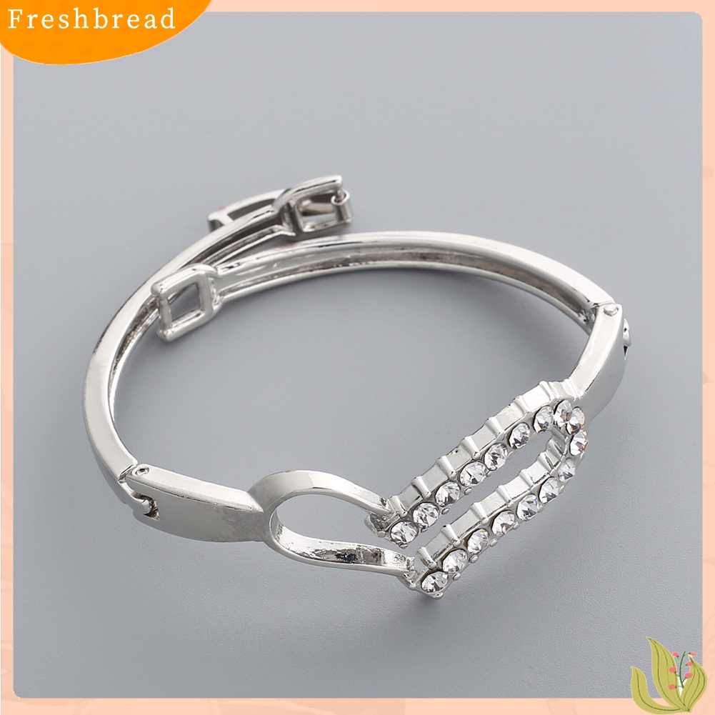 &lt; Freshbread &gt; Wanita Fashion Berongga Hati Berlian Imitasi Mengkilap Bangle Perak Disepuh Gelang Perhiasan