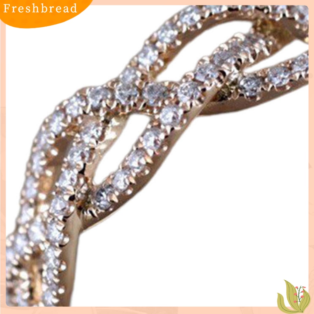 &lt; Freshbread &gt; Wanita Cincin Bentuk Memutar Berlian Imitasi Perhiasan Fashion Penampilan Electroplated Finger Ring Untuk Pernikahan