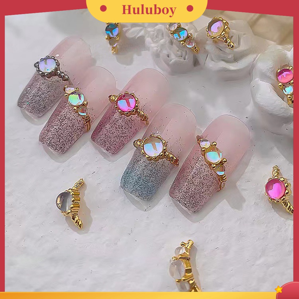 {In Stock} 5Pcs Kuku Berlian Imitasi Bersinar Stunning Efek Visual Tiga Dimensi Tidak Jatuh DIY Gloss Tinggi Mempesona Kuku Ornamen Paduan Desain Manicure Perlengkapan Kuku