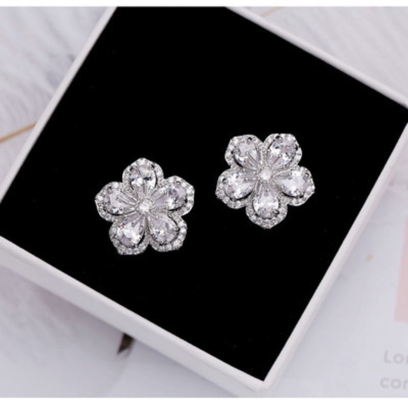 Goldkingdom Fashion Perhiasan Aksesoris Ready Stock Bunga Sakura Anting Anting Perempuan Perak Berlapis Korea Indah Elegan Kristal Bunga Cahaya Anting Mewah