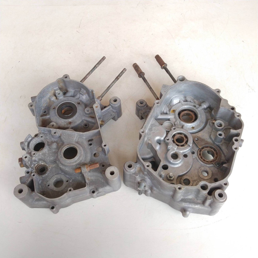 KRENGKES TENGAH SATRIA 2TAK HIU LUMBA 6 SPEED ORIGINAL BEKAS KRENGKES SATRIA HIU SEKEN ORIGINAL