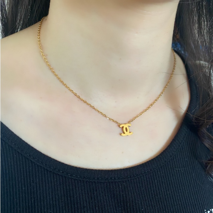 Kalung C Ganda Anti Karat Indah All-Match Gaya Klavikula Rantai Kalung Titanium Steel