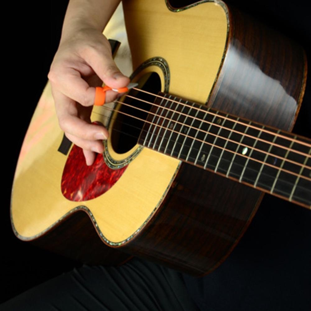 [Elegan] Holder Picks Gitar Mudah Di Putar Untuk Alat Bantu Gitar Bass Elektrik Akustik Guitar Pick Finger Cots