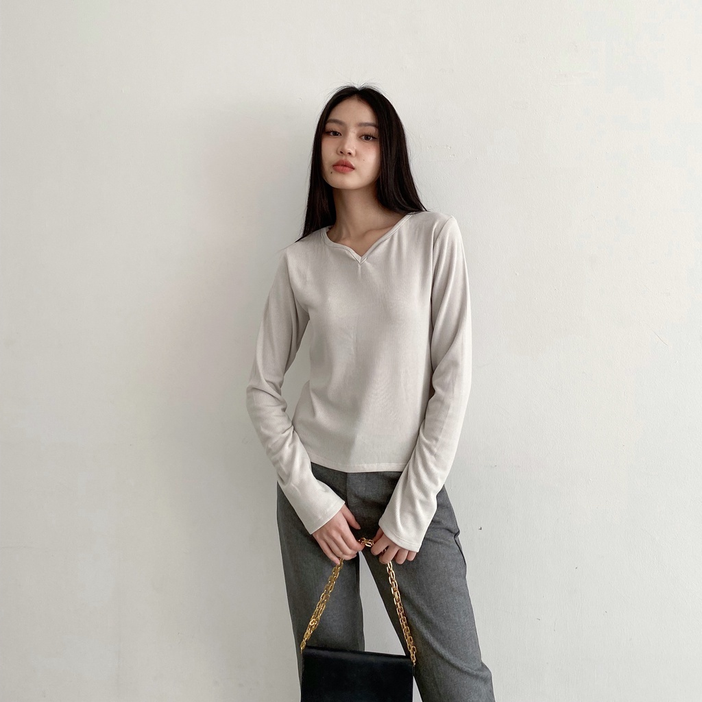 Beige Studio - Pie Top / Atasan Lengan Panjang Wanita