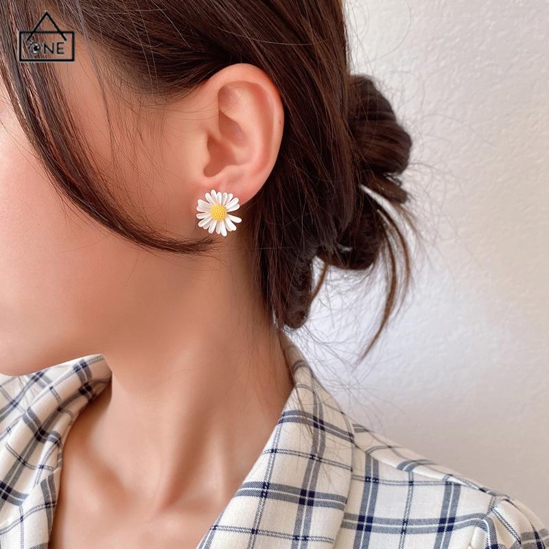 COD❤️1 pasang anting daisy minimalis Korea-A.one