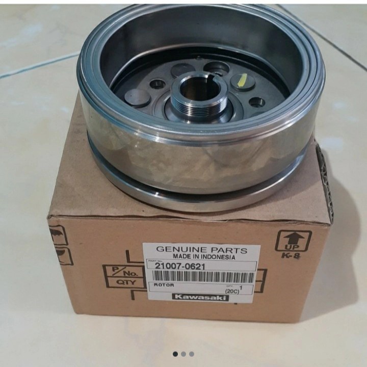 Magnet klx bf magnet rotor KLX 150 BF original kawasaki