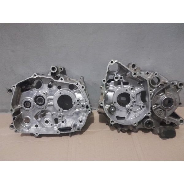 Crankcase kanan kiri Supra X 125 Fi Supra X Helm in original copotan Rengkes krengkes kalter L R Blo