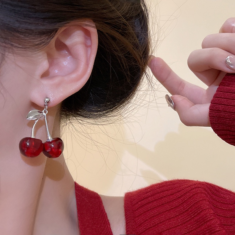 Gadis Kepribadian Harian Cherry Alloy Liontin Merah Hitam INS Gaya Kreatif Hip Hop Anting Rantai Tulang Selangka Perhiasan Wanita Ulang Tahun Anting Giwang Gelang Kalung Aksesoris