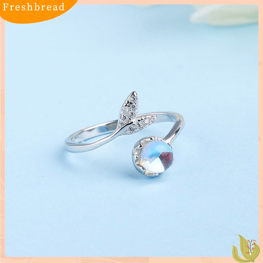 &lt; Freshbread &gt; Cincin Jari Desain Fishtail Zirkon Imitasi Geometris Electroplating Adjustable Hias Poles Cincin Ekor Jari Telunjuk Elegan Untuk Kehidupan Sehari-Hari