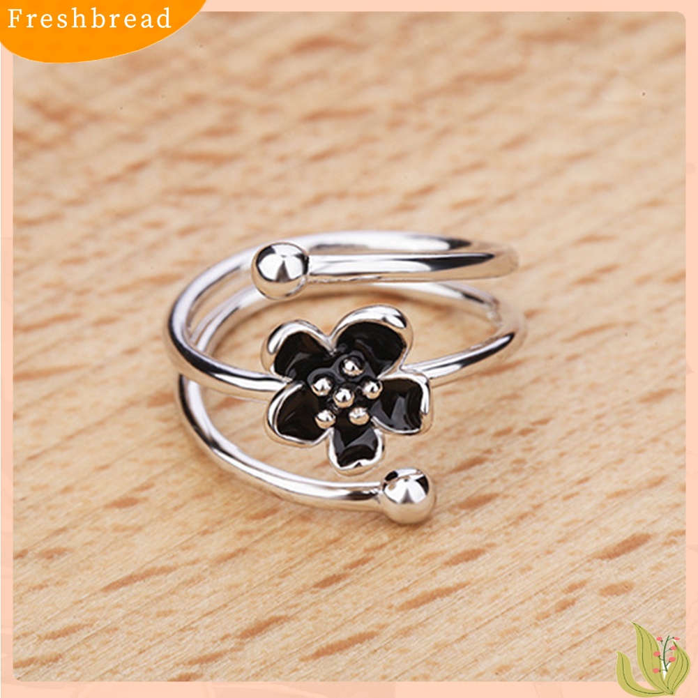 &lt; Freshbread &gt; Fashion Wanita Enamel Bunga Hitam Pembukaan Yang Dapat Disesuaikan Jari Cincin Perhiasan Hadiah