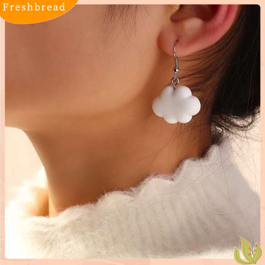 &lt; Freshbread &gt; 1pasang Anting Kait Motif Kartun Awan Indah Anting Menjuntai Warna Permen Untuk Pakaian Sehari-Hari