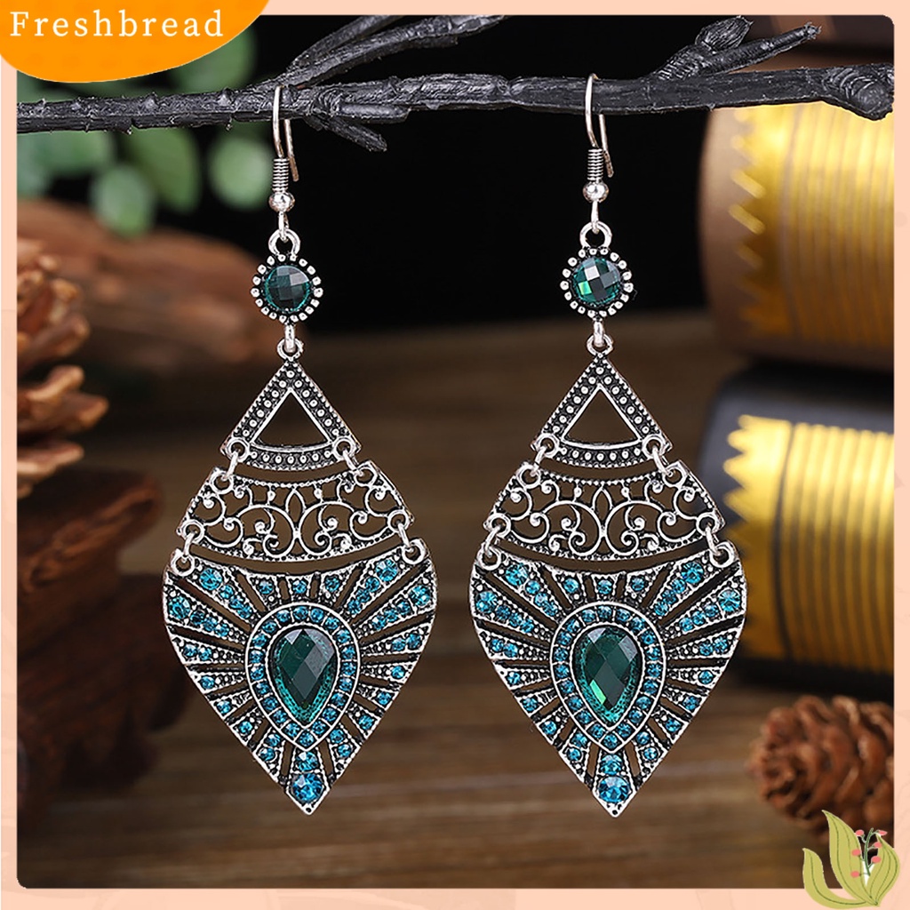 &lt; Freshbread &gt; 1pasang Drop Earrings Gaya Etnik Fashion Perhiasan Alloy Berlubang-out Tetesan Air Wanita Earrings Untuk Tanggal