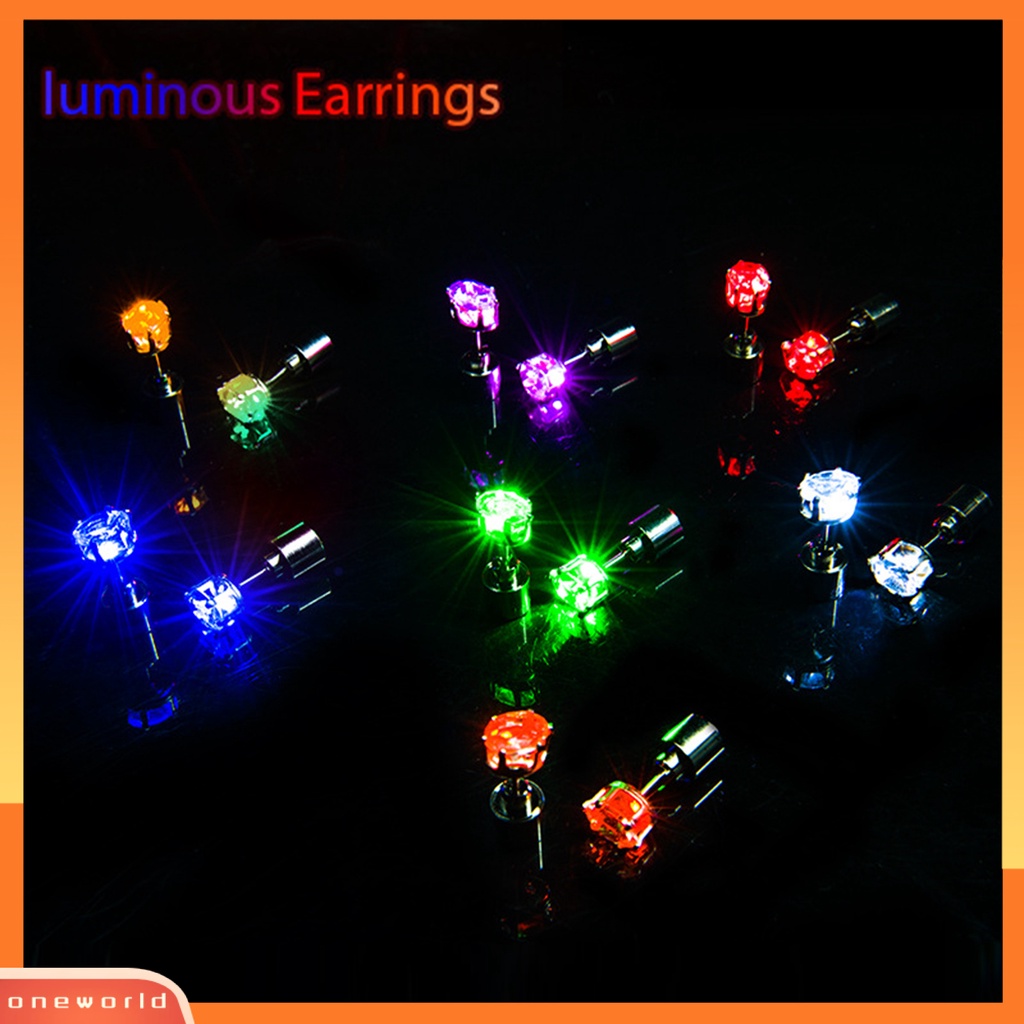 [OWR] 1pc Ear Stud Berkedip Eye-catching Transparansi Tinggi Buatan Tangan Kristal Imitasi Hias Portable LED Wanita Stud Earring Aksesoris Wanita