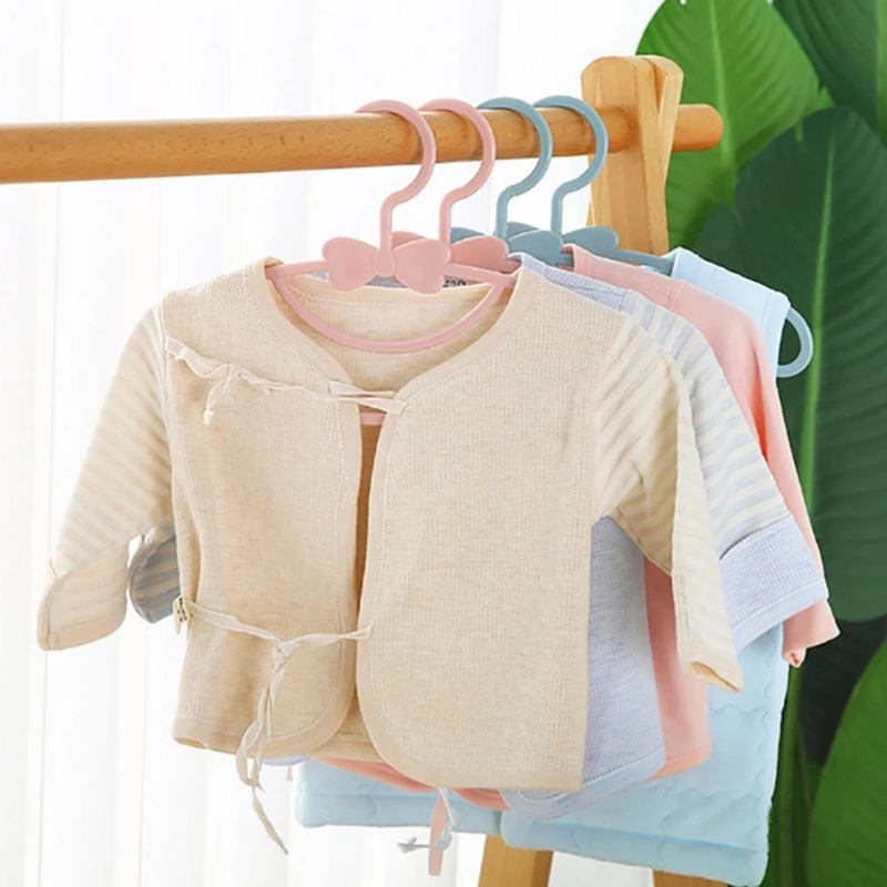 1 Pc Rumah Tangga Portable Anak Busur Gantungan Baju Plastik Anti-slip Bayi Coat Drying Rack Menebal Tahan Angin Organizer Pakaian