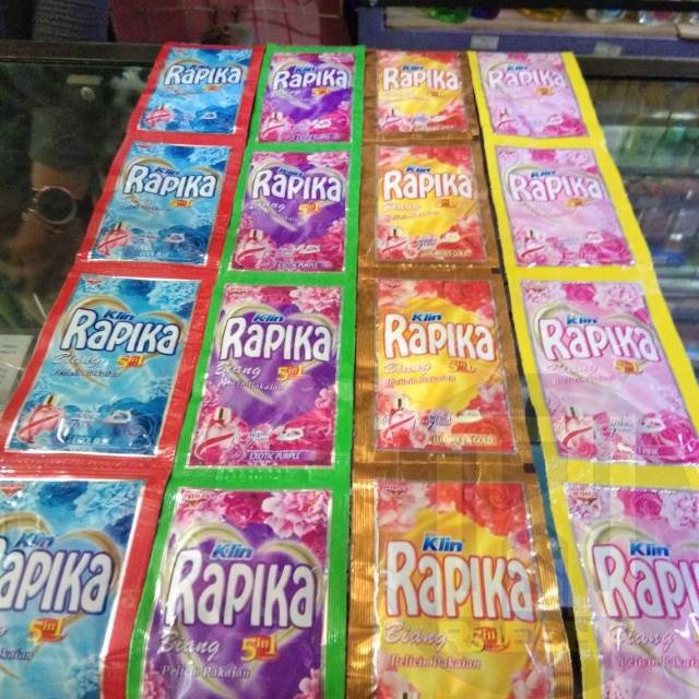 Rapika Sachet 12 sachet x 8 ml (renceng)