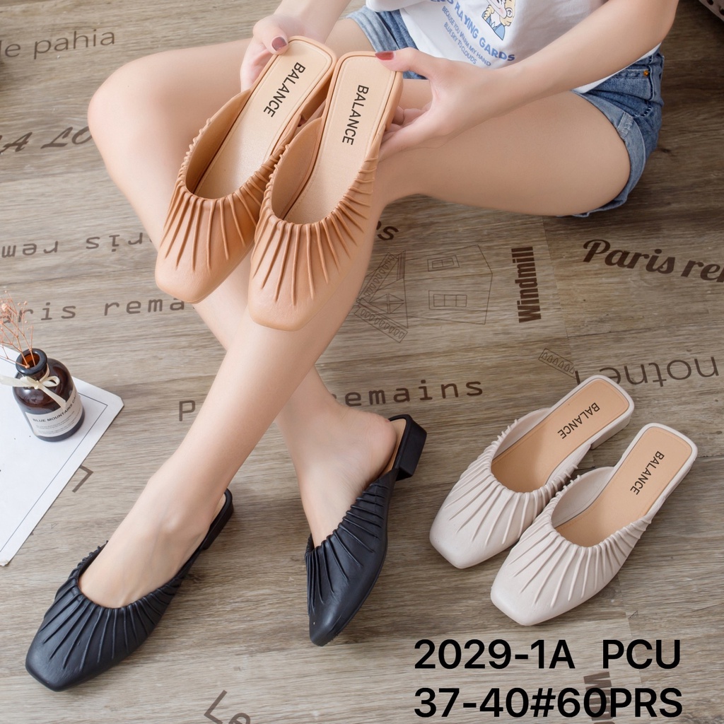 Sandal Slop Wanita Hak Pendek Bahan Karet Jelly Import BALANCE Motif Kerut 2029-1A