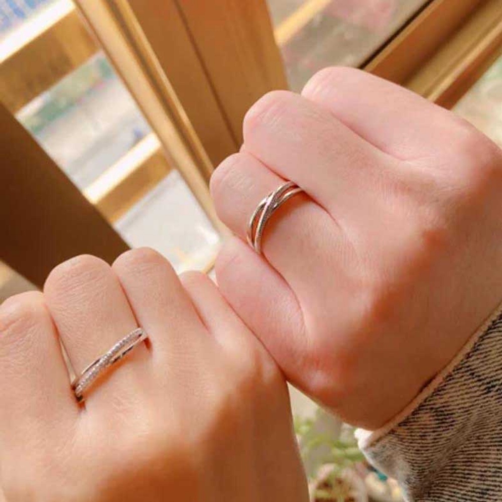 Gaya Korea Sederhana Zirkon Berlian Imitasi Pecinta Pria Wanita Fashion Perhiasan Perak Baja Titanium Pernikahan Pertunangan Cincin Nagita Ukuran Yang Dapat Disesuaikan