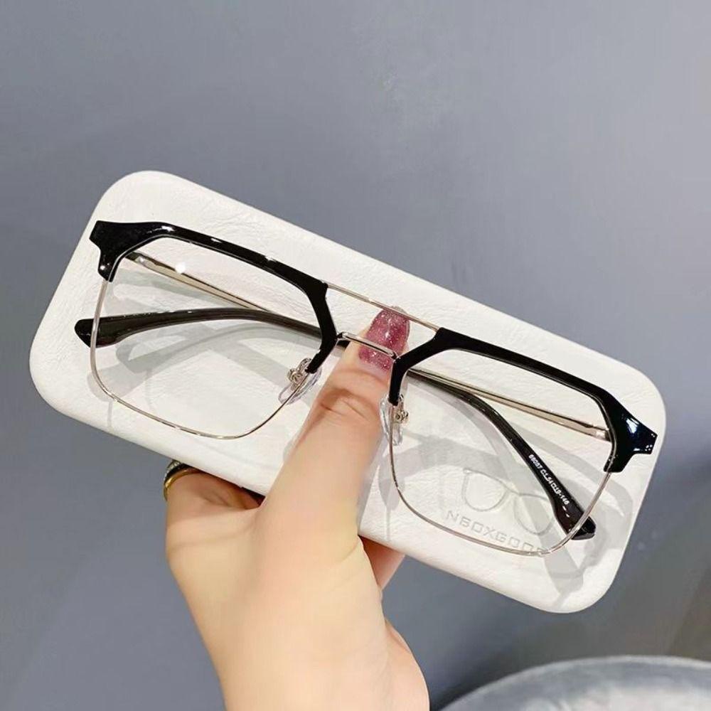 Lily Kacamata Myopia Pria Wanita Vision Care Square Ultra Light Frame