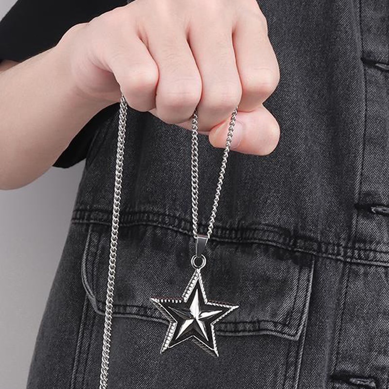 Fashion Baru Kreatif Sederhana Pentagram Besar Liontin Kalung Trendi Merek Punk Berujung Lima Kalung Bintang Perhiasan Hadiah