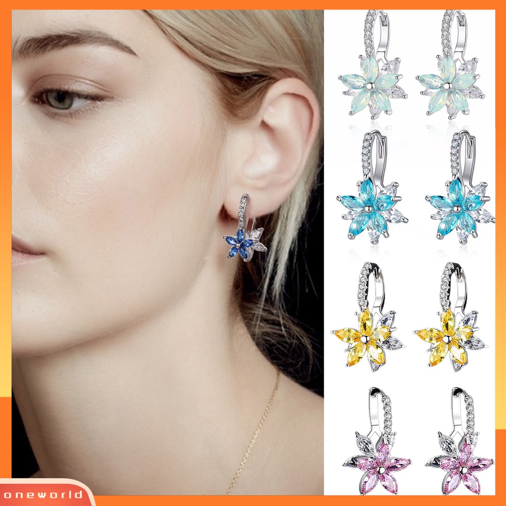 [WOD] 1pasang Anting Hoop Cubic Zirconia Batu Imitasi Bening Geometris Kilau Terang Poles Halus Hias Hadiah Wanita Snowflake Pendant Earrings Fashion Perhiasan Untuk Pacaran