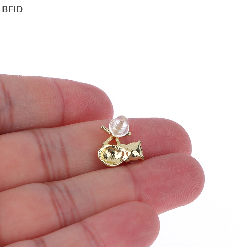 [BFID] 1pasang Paduan Asimetris Sederhana Bintang Laut Ear Studs Zircon Pearl Earrings [ID]
