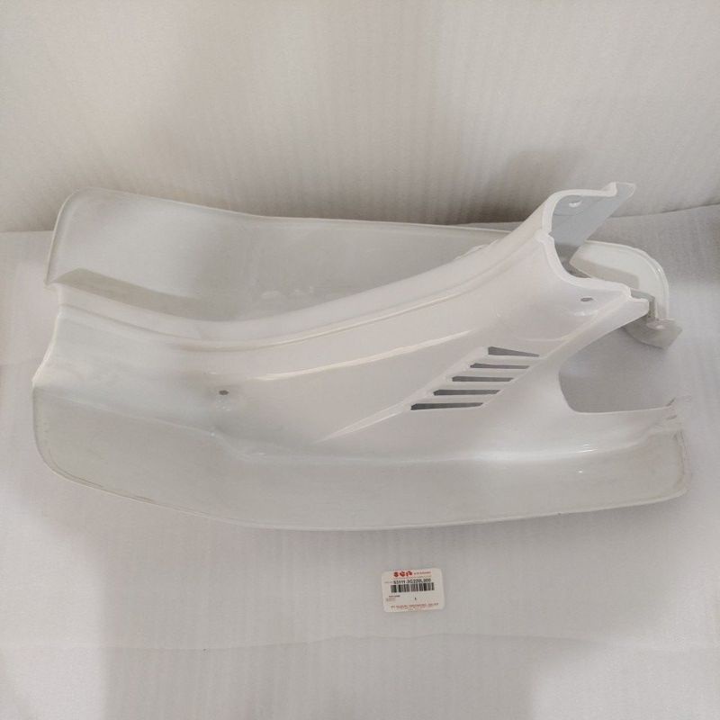 COD Sayap Tebeng Legshield Leksil Dek Sayap luar Tengah warna Putih Suzuki RC 80 - RC 100 Original A
