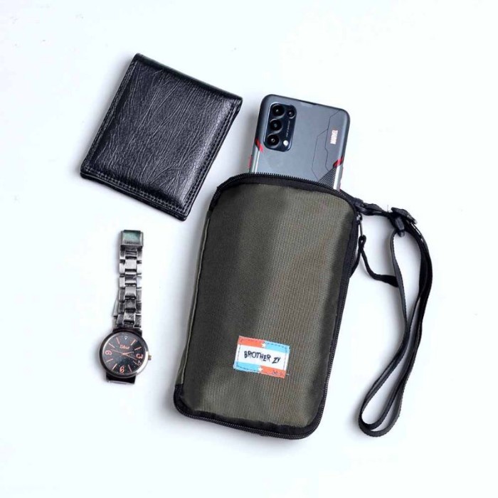 Hanging Wallet Pria Wanita Tas Gantung Leher HP ID Card Kartu Distro