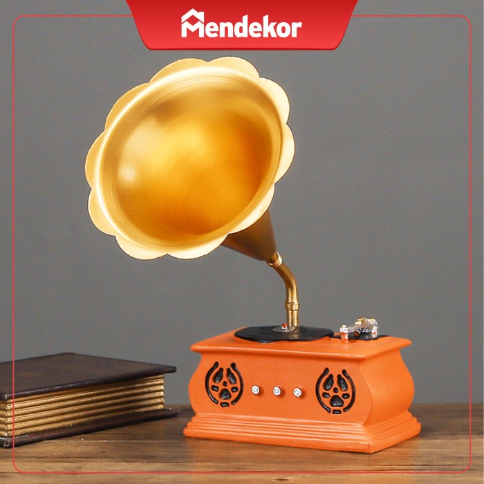 Jarai| kotak musik hiasan meja pajangan vintage gramophone kado hadiah