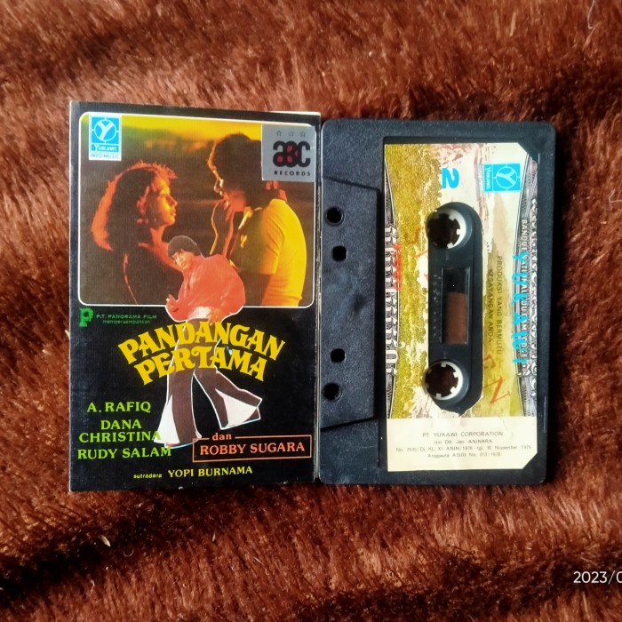 KASET PITA A RAFIQ PANDANGAN PERTAMA