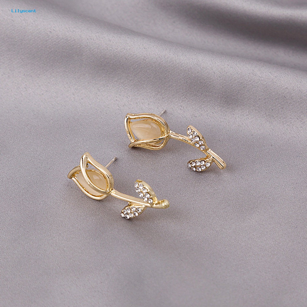 Lilyscent Wanita Fashion Kelopak Mawar Daun Imitasi Batu Permata Berongga Keluar Tindik Stud Earrings