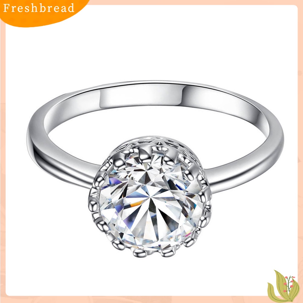 &lt; Freshbread &gt; Mewah Wanita Potongan Bulat CZ Princess Crown Bridal Engagement Wedding Party Ring