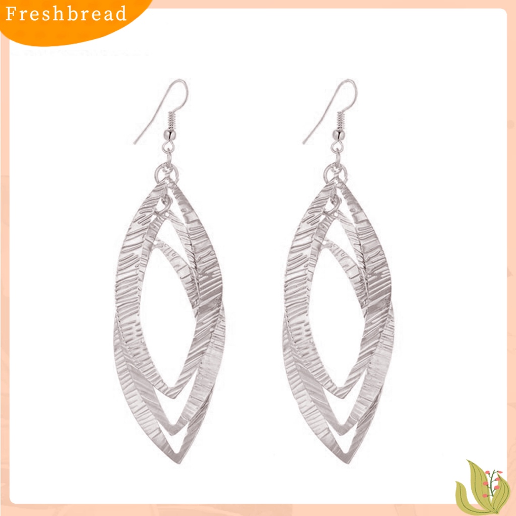 &lt; Freshbread &gt; 1pasang Anting Drop Bahan Alloy Tahan Korosi Ramah Kulit Anti Luntur Anting Daun Rantai Panjang Untuk Wanita