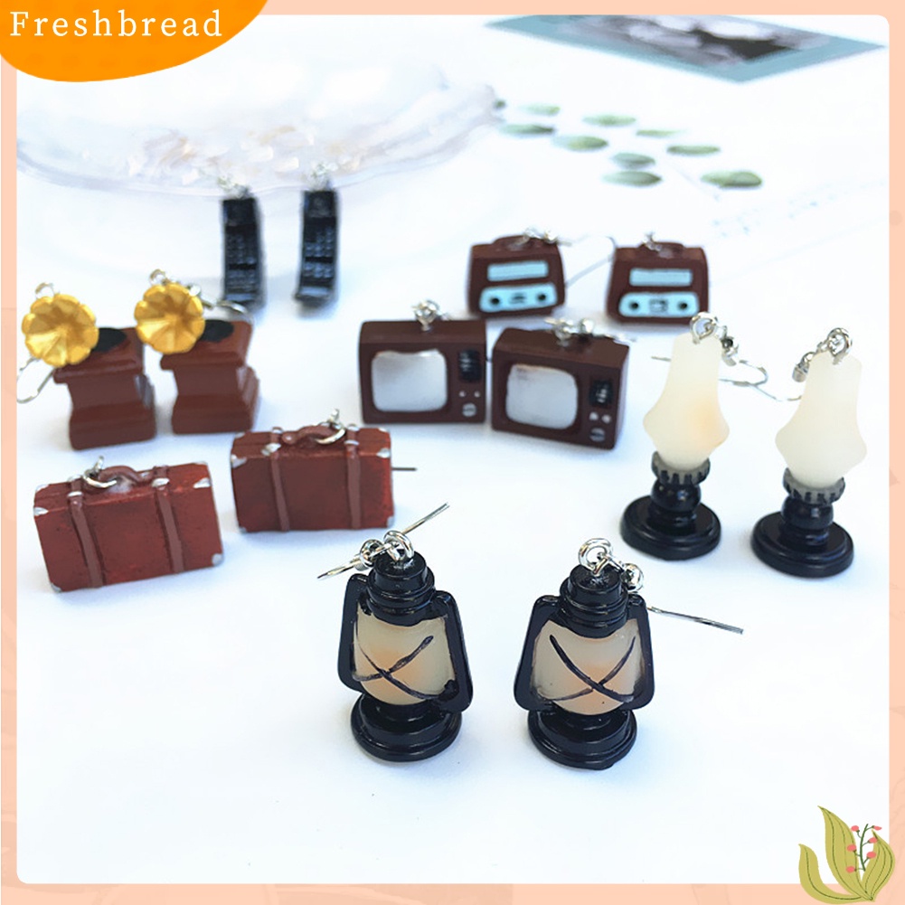 &lt; Freshbread &gt; Vintage Wanita Televisi Phonograph Radio Menjuntai Kait Anting Perhiasan Hadiah