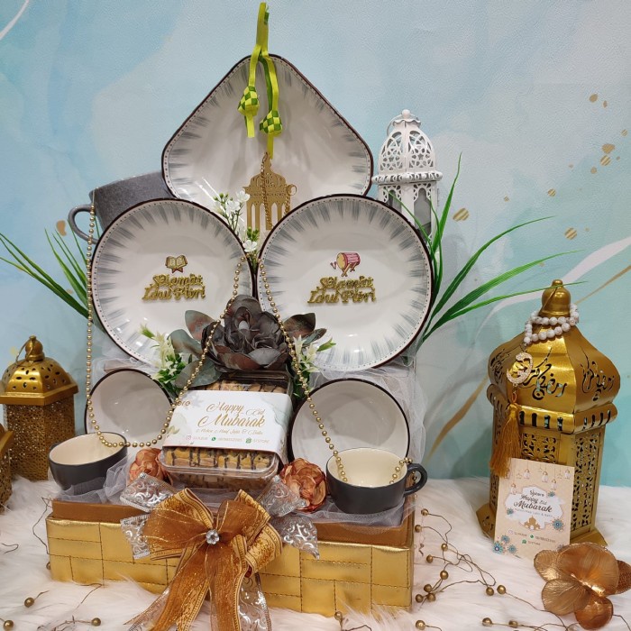

Paket Dekorasi Lebaran Idul Fitri Hampers Parcel Hadiah Kue Kering 026 - A