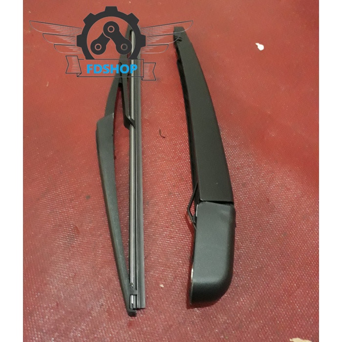 wiper belakang nissan juke 1set