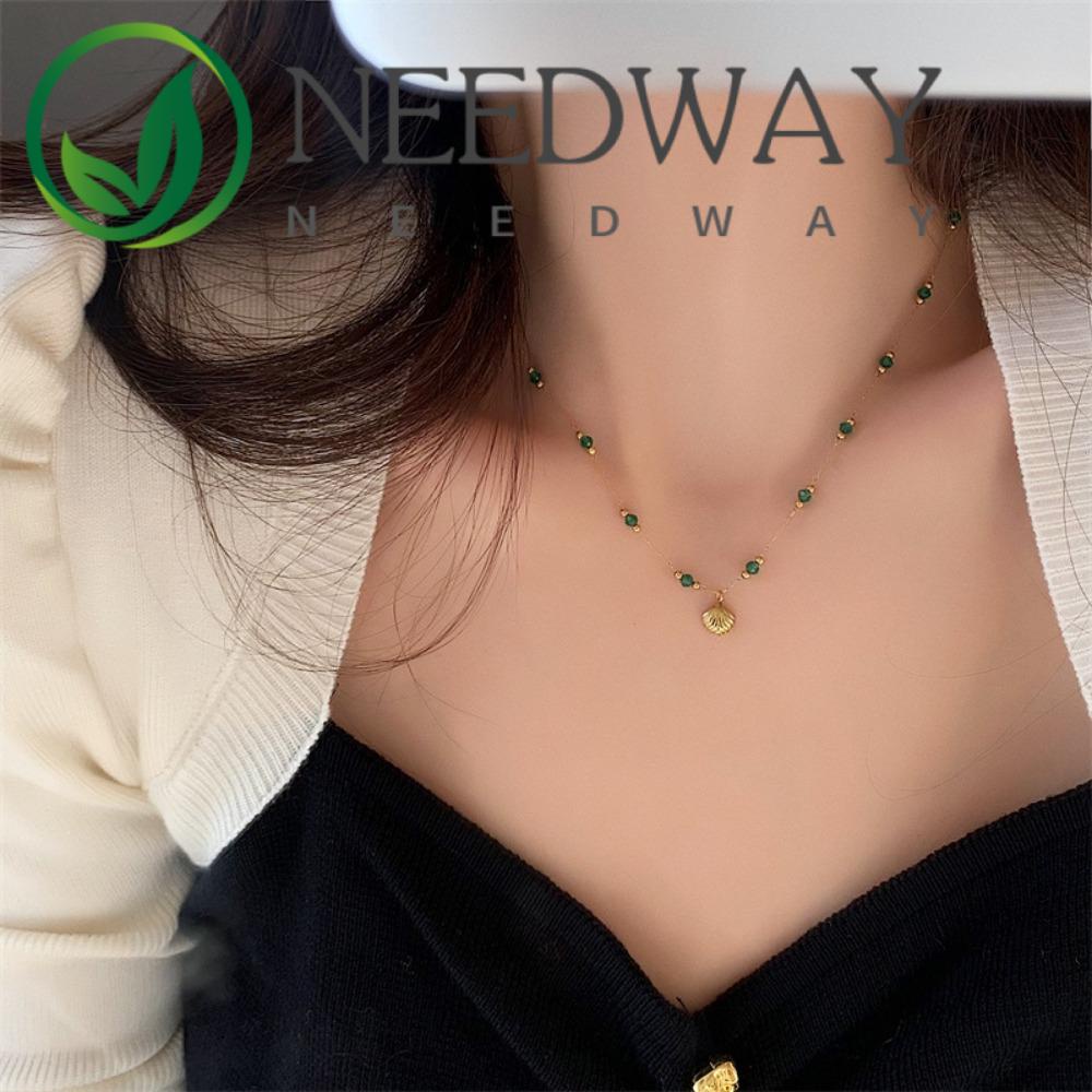 Needway  Wanita Kalung Trendi Manik Pesta Menawan Retro Hijau Gaya Korea Necklace