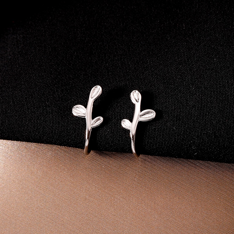 Papaozhu Stylish S925 Silver Leaf Hook Earrings Untuk Wanita Perempuan Temperamen Anti Alergi Cuff Earring All-match Aksesoris Telinga Pakaian Sehari-Hari