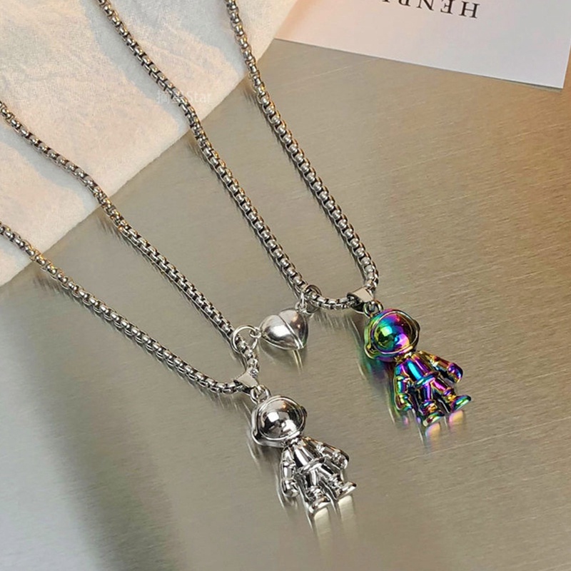 2pcs/set Magnet Menarik Pasangan Kalung Spaceman Charm Jewelry Kalung Rantai Stainless Steel Hadiah Jarak Kekasih Untuk Wanita Pria