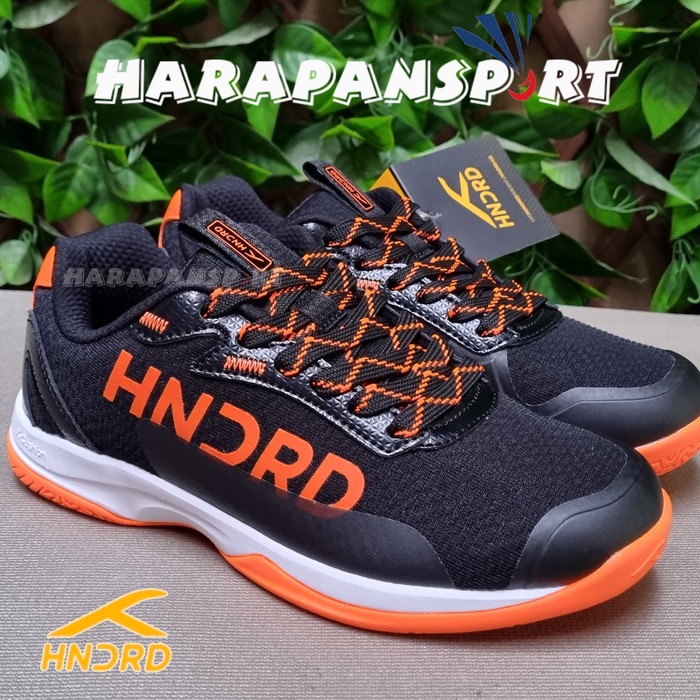 SEPATU BADMINTON HUNDRED XOOM PRO DEWASA  100 - BLACKORANGE, 39