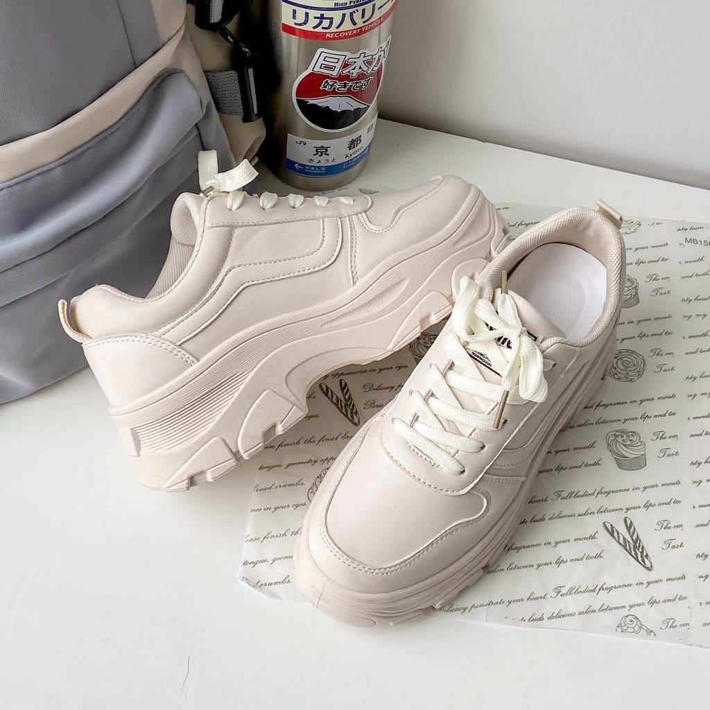 SEPATU SNEAKERS WANITA KOREA TAEYONGS15 TERBARU