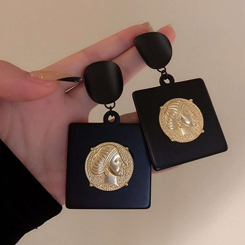 Logam Hitam Liontin Anting Eropa Amerika Serikat Temperamen Kepribadian Fashion Anting Besar Ms Perhiasan Hadiah Natal