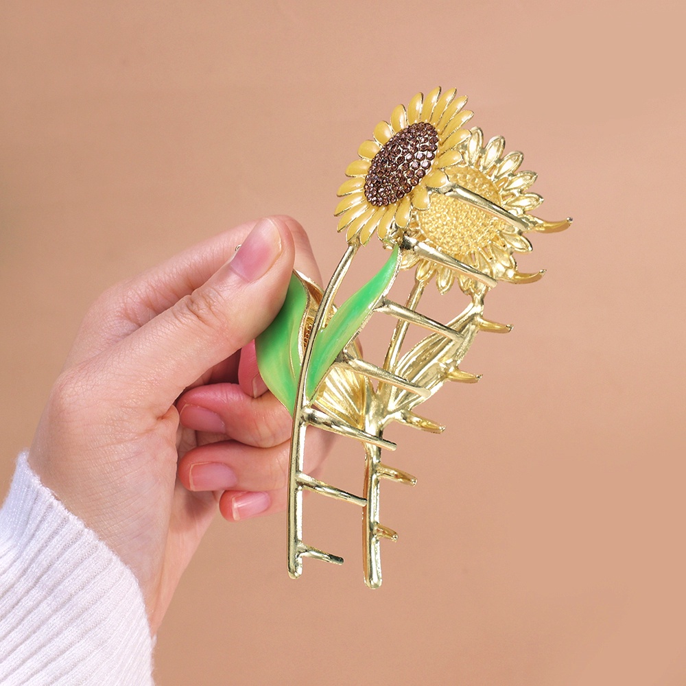 Korean Personalized Alloy Sunflower Hair Claw/Klip Hiu Logam Mawar Elegan/Hiasan Kepala Aksesoris Rambut Wanita