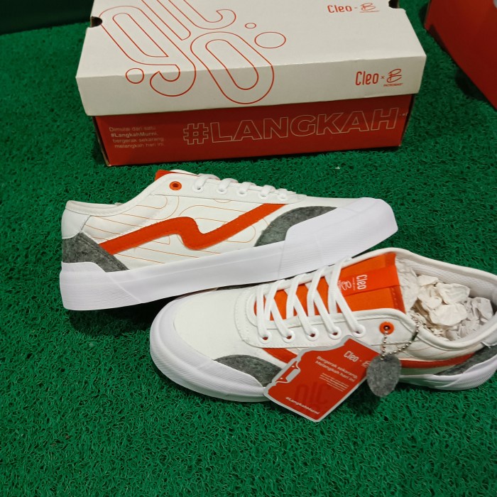 Sepatu Patrobas x Cleo White Low/Patrobas x Cleo Putih Pendek/original