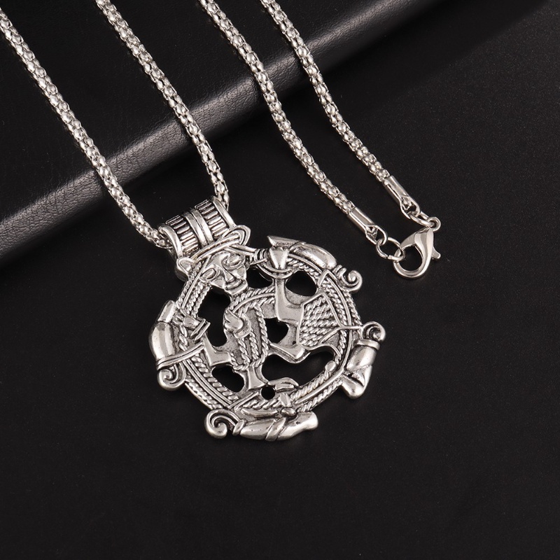 Z H Perhiasan Vintage Nordic Viking Kapak Ganda Jimat Hip Hop Liontin Pria Dan Wanita Fashion Anti Karat Kalung Punk Pesta Batu Baja Titanium Perhiasan Aksesoris