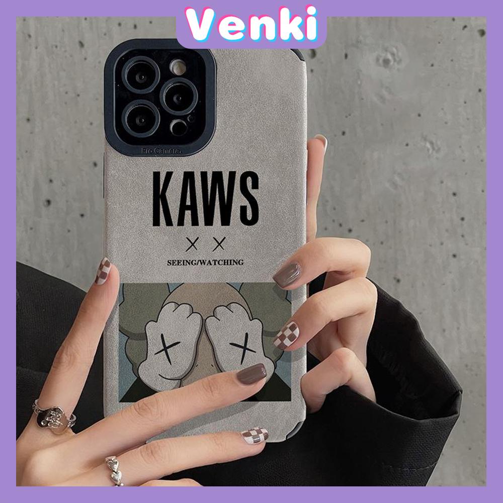 VENKI - Untuk iPhone 11 Case Kulit Kulit Murid Mata Suede Ponsel Case Lembut Tahan Guncangan Airbag Case Protection Camera Simple Bear Kompatibel iPhone 14 13 Pro max 12 xr xs 7 8Plus